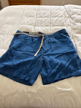 Banana Republic Blue Men’s Flat Front Shorts